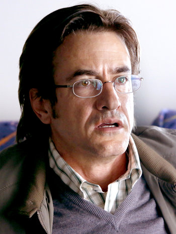 Dermot Mulroney – Crisis