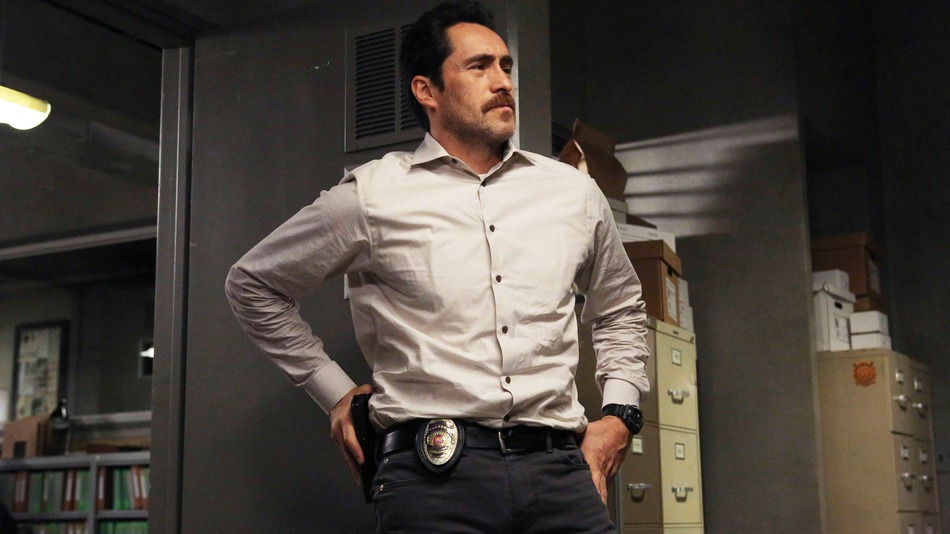 Demian Bichir – The Bridge
