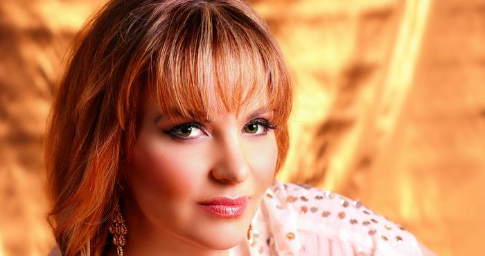 Doreen Taylor – TOY