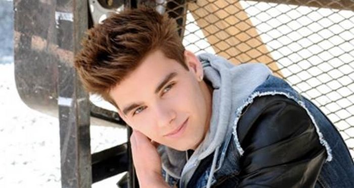 Dyllan Murray – Firecracker