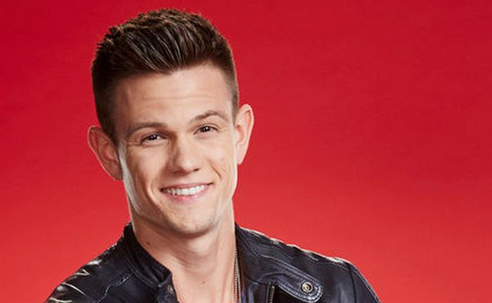 Nick Hagelin – The Voice