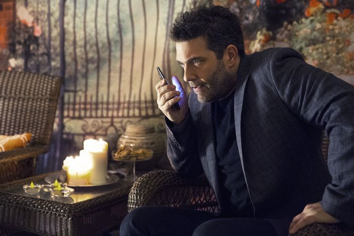 Craig Bierko – UnREAL