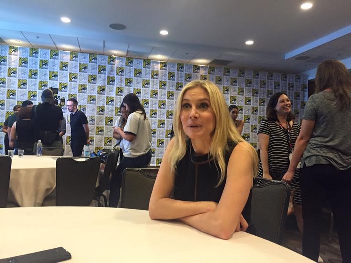 Elizabeth Mitchell – Dead of Summer