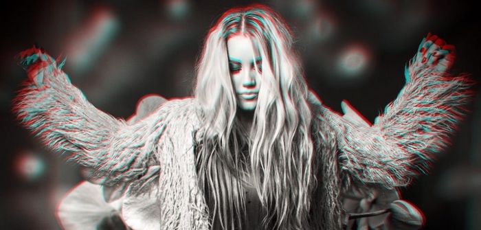 Amy Guess – 10 Times Out of 10