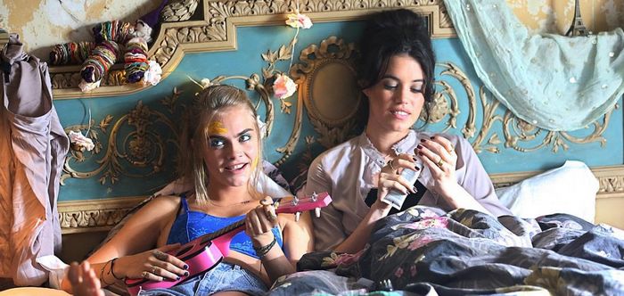 Alma Jodorowsky – Kids in Love