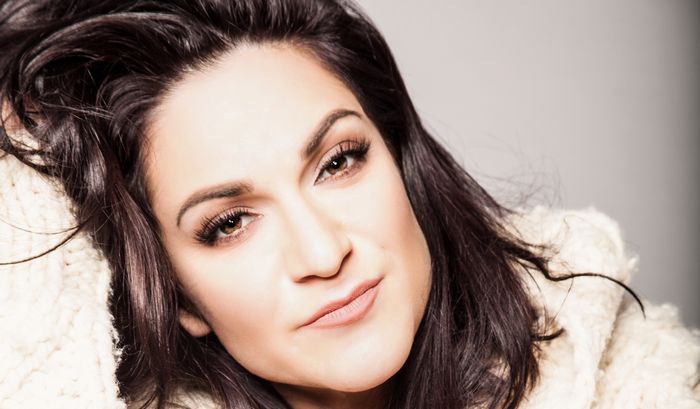 Shoshana Bean – A Cinderella Christmas