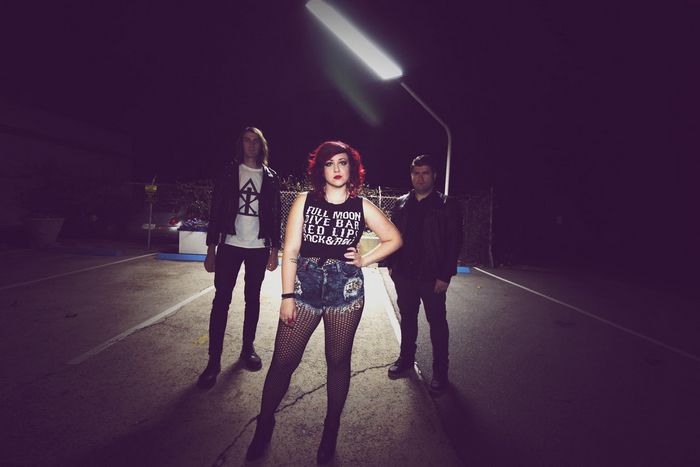 Glass Mansions – NIGHTSWIMMING