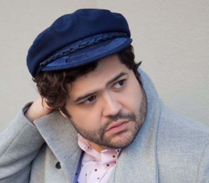 Harvey Guillen – The Magicians