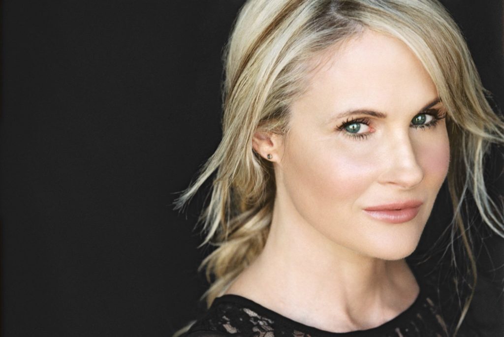 Chanel Ryan – Bigger Than The Beatles