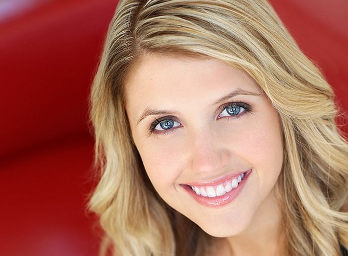 Gabrielle Christian – ClexaCon