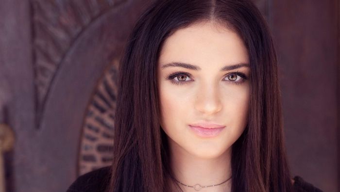 Luna Blaise – Over You