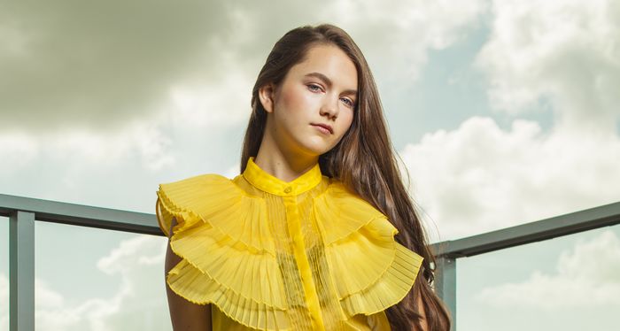 Chloe East – Kevin (Probably) Saves The World