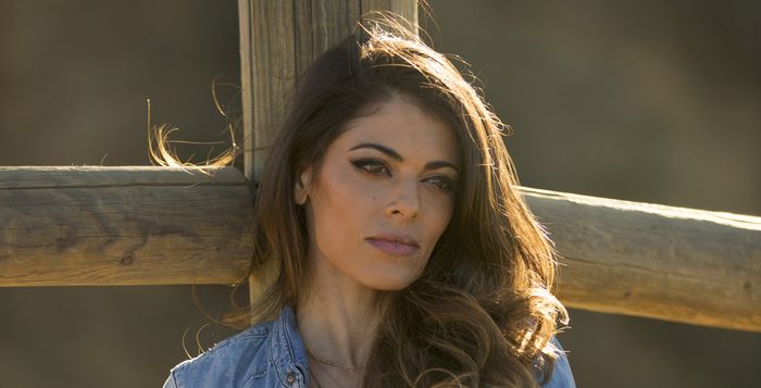 Lindsay Hartley – Deadly Exchange