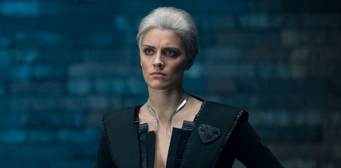 Wallis Day – Krypton