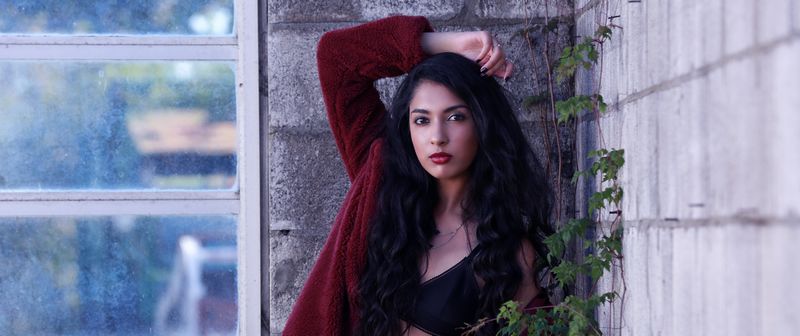 Sonali – Close Enough