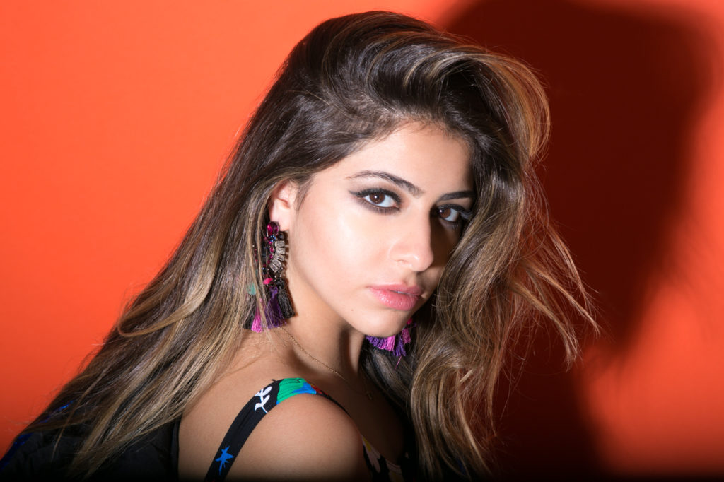 Laura Pieri – I Will Follow You