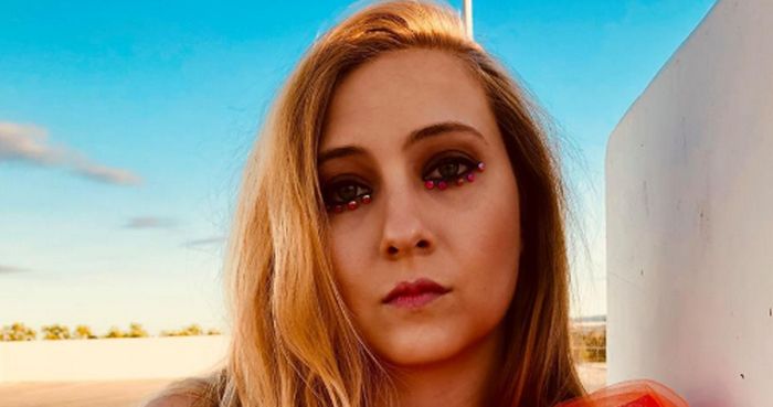 Serena Foster – Eruption