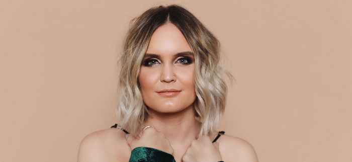 Brit Daniels – Jump