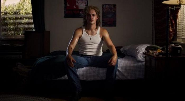 Stranger Things – Chapter Six: E Pluribus Unum