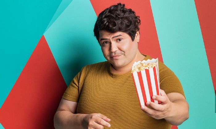 Harvey Guillén – What We Do in the Shadows