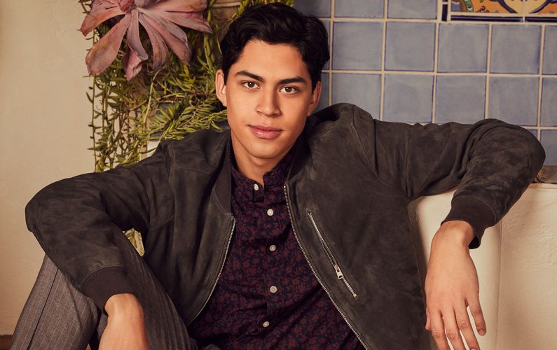 Niko Guardado – Party of Five