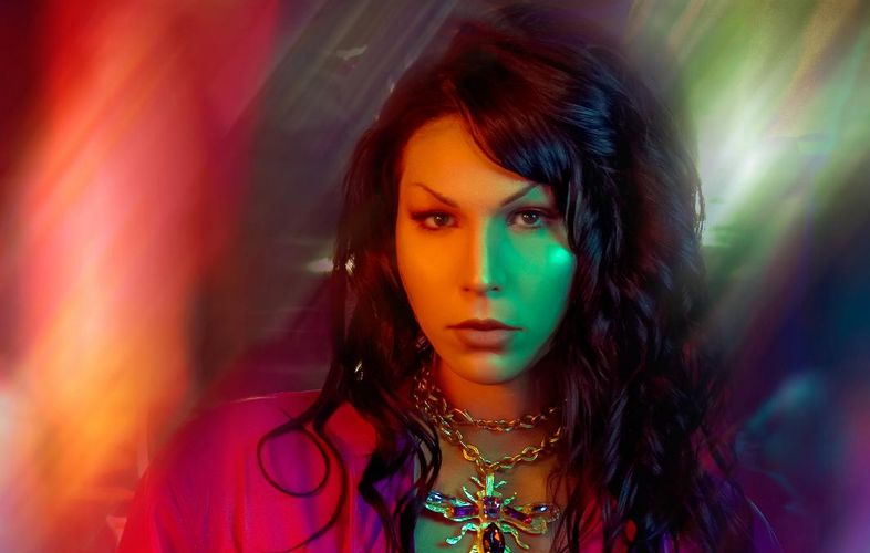 Plastic Martyr – Love In The Dark