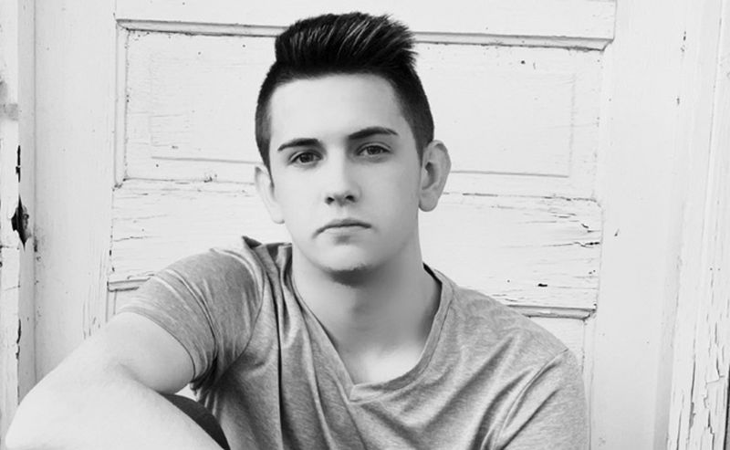 Ethan Payne – The Moon Over Georgia