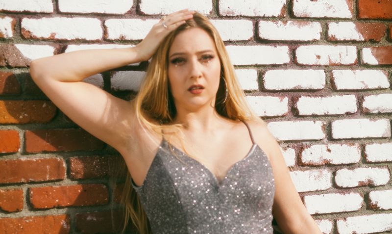 Serena Foster Drops An Electro-Pop Tune Game Over