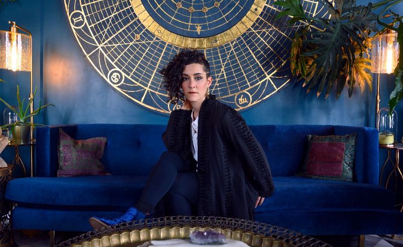 Iris Lune – lovelosslove