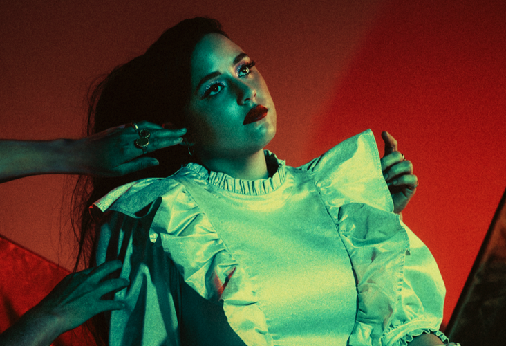 Tia Gostelow – Psycho