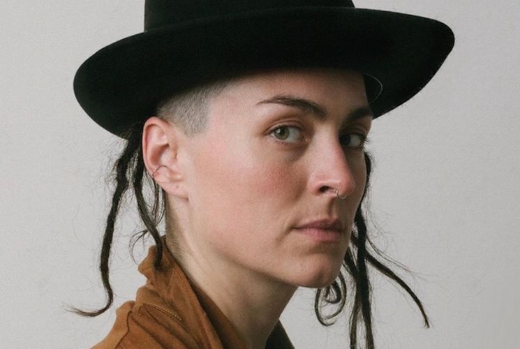 Torii Wolf – Wash Away