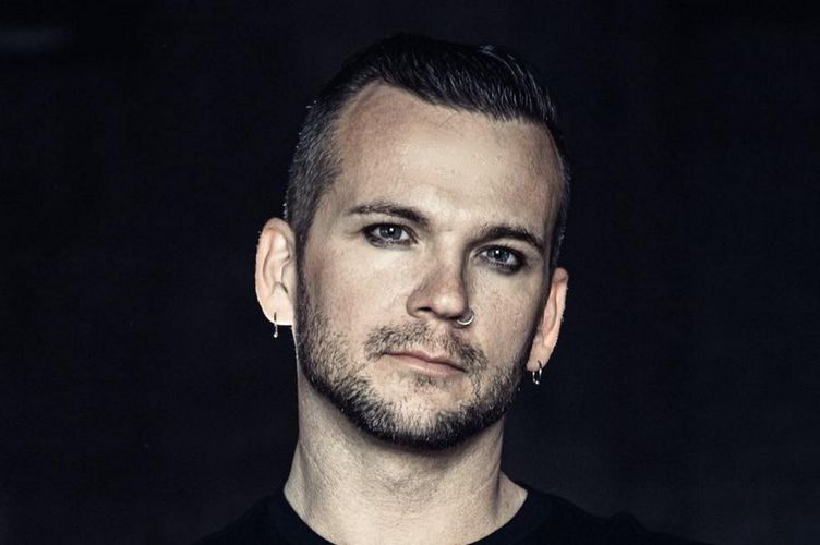 Mick Blankenship – Rule The World