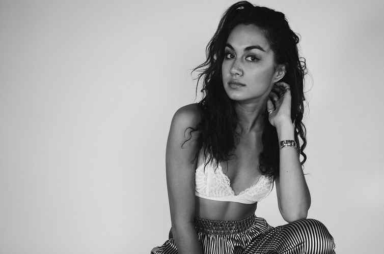 Meg DeLacy – Implicit