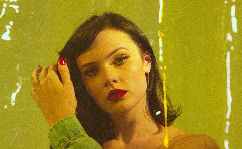 Ginesse – Somewhere to Die