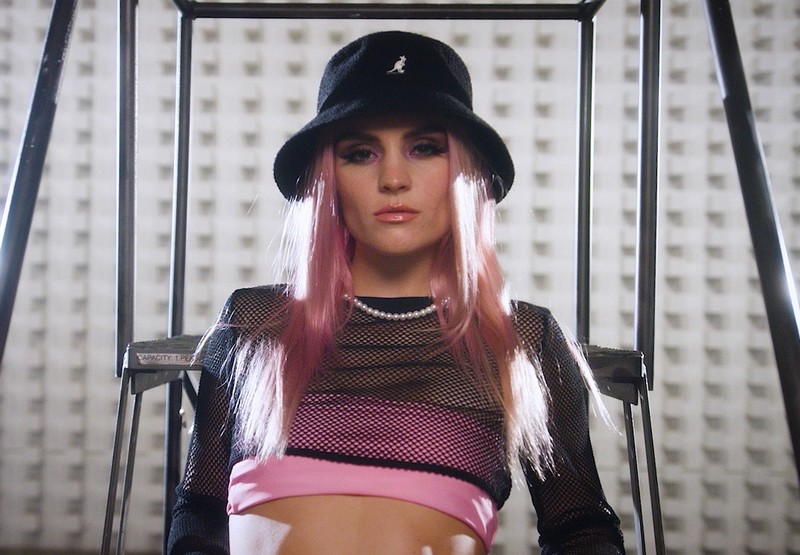 Jenny March – All In