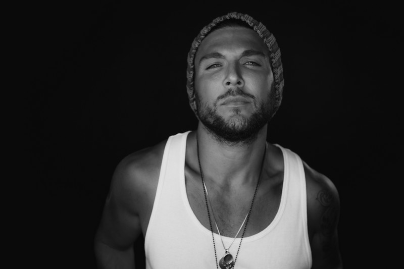 Frankie Zulferino – Hit That