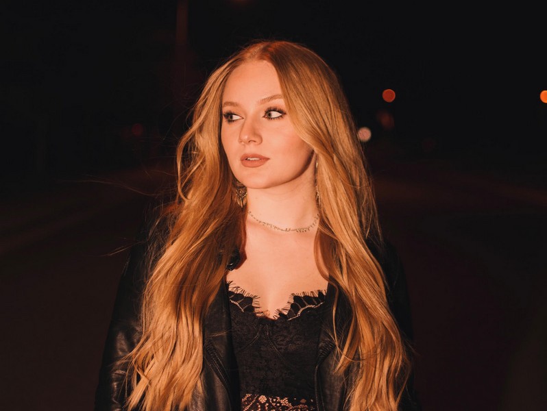 Kylie Trout – Can’t Be Lonely