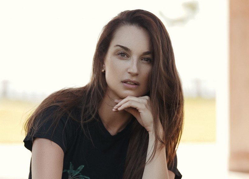 Carey Renee – House is Burning