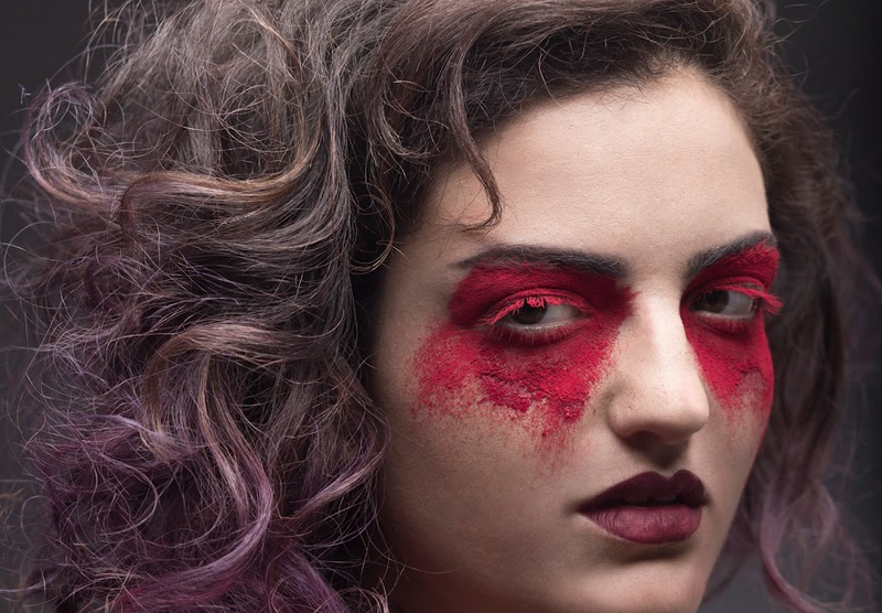 Grace Blue – IDGAF