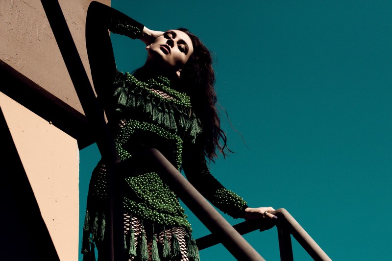 L’FREAQ – Showgirl