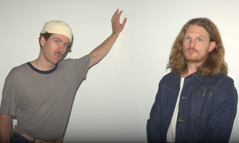 FRENSHIP – How A Man Dies