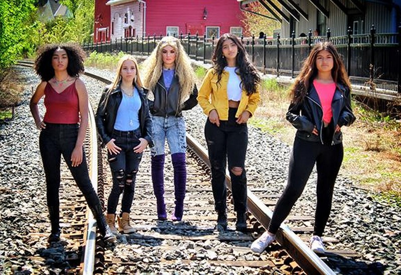 Girl Pow-R – This Is Us