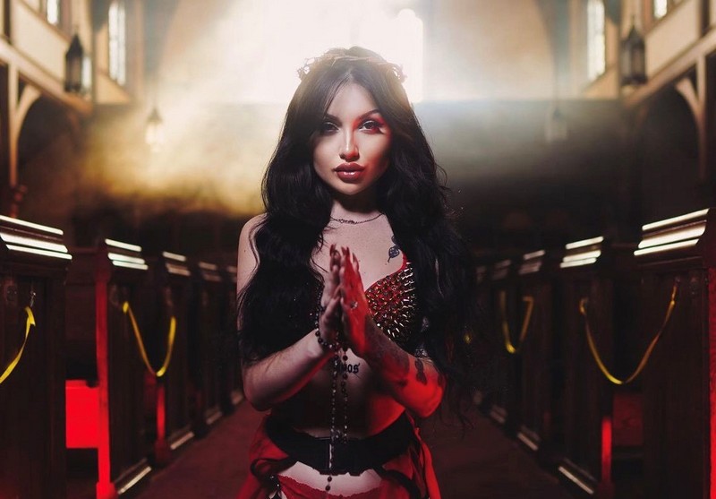 babychaos – PLAYGOD