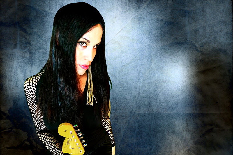 Gia G – Cosmic Wave