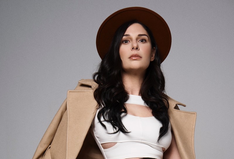 Britt Rentschler – Pretty Problems