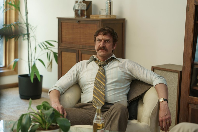 Raúl Esparza – Candy