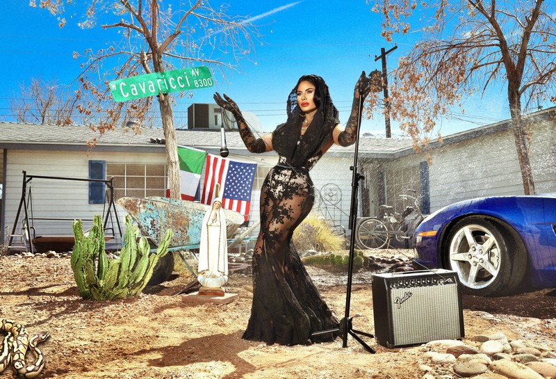 Mikalah Gordon – Vivian