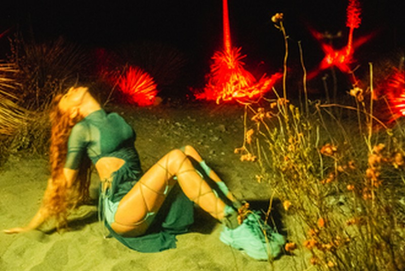 Ella Vos – SUPERGLUE