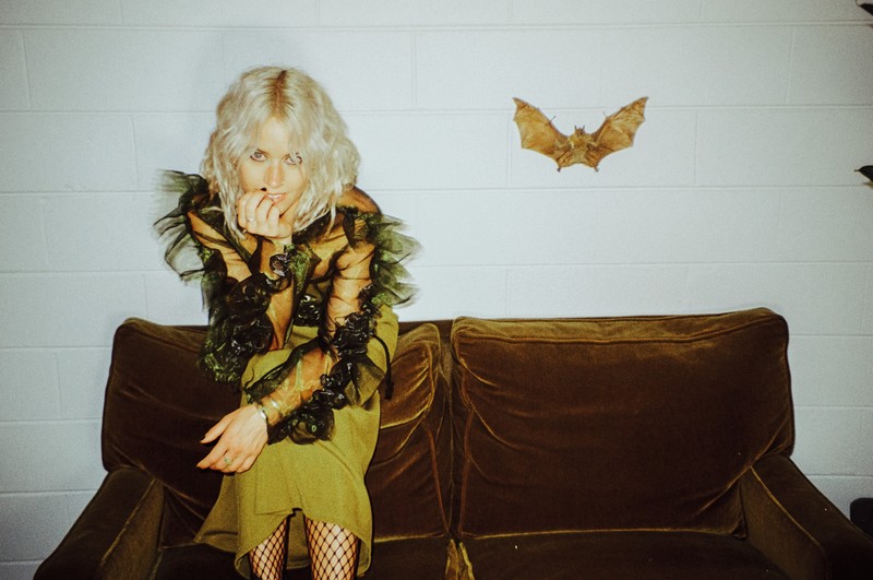 Annie Hamilton – the future is here but it feels kinda like the past