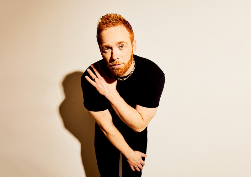 Sam Tinnesz – There Goes the Neighborhood